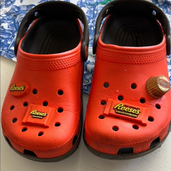 Crocs Kids Classic Clog Reeses Peanut Butter Cups Candy Collaboration - Picture 1 of 6